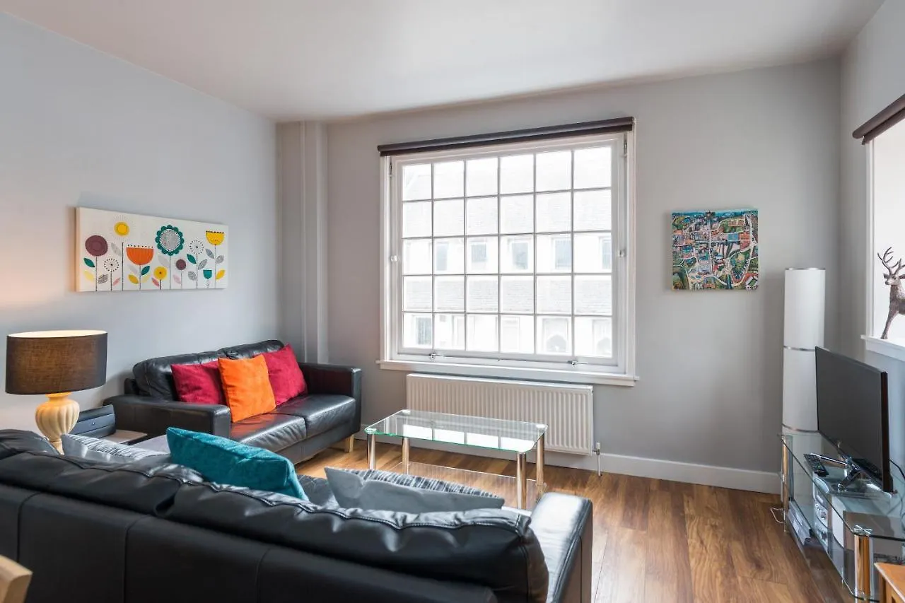 Royal Mile Modern Apartment Edinburgh United Kingdom